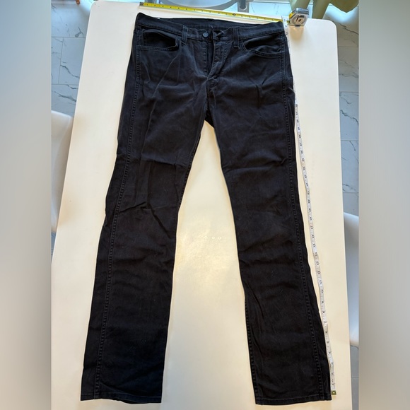Black Levi’s 34/34 - Picture 1 of 4